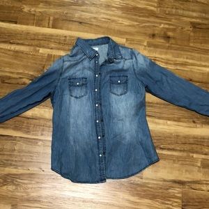 Very Cute Casual Jean Blouse! Size XL! SALE SALE SALE